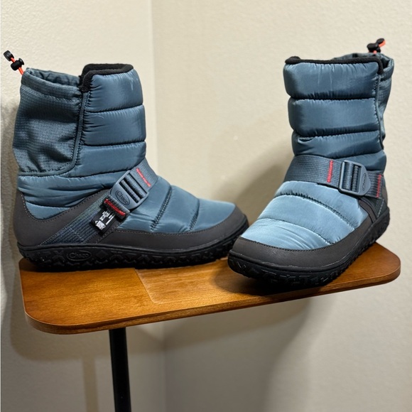 New Chaco’s Ramble Puff Tall women’s 7.5 Cloudy Blue boot - Picture 2 of 11